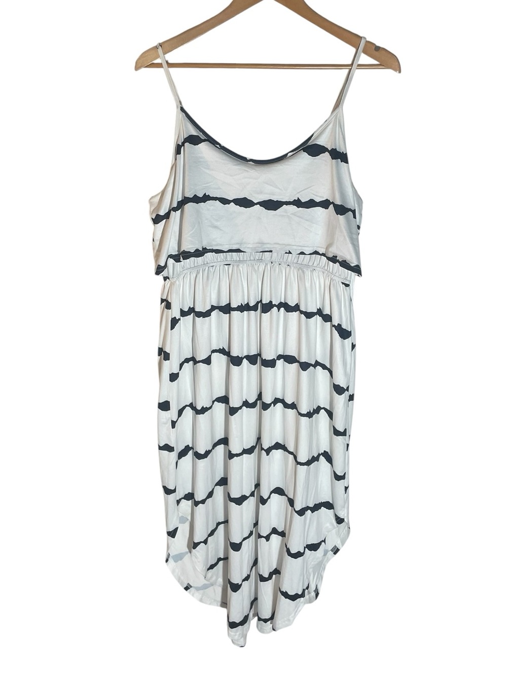 C23- Cupshe Large LG Striped Spaghetti Strap Midi Dress in Ivory and Black